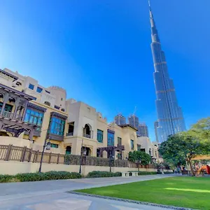 Durrani Homes - Arabian Luxury At Souk Al Bahar Besides Burj Khalifa & Mall , Dubai United Arab Emirates