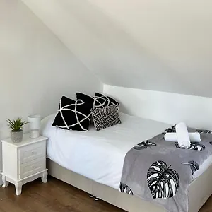 Cosy Studio Near Beach , Brighton United Kingdom